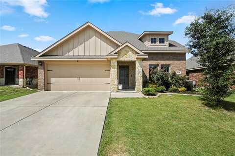 Monty, FORNEY, TX 75126