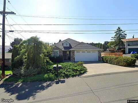 Hillview, SELAH, WA 98942