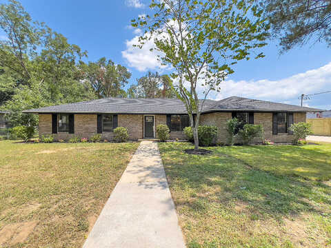 Carr, CRESTVIEW, FL 32536