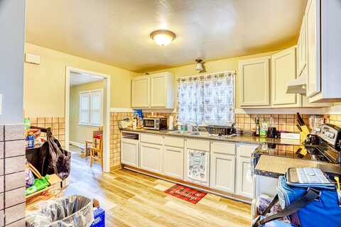 14Th, MILWAUKEE, WI 53215