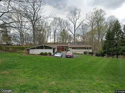 Laburnum, MC LEAN, VA 22101