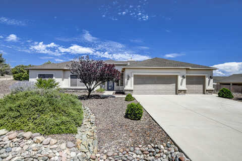 Grey Fox, CHINO VALLEY, AZ 86323