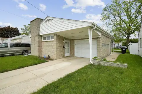 Durand, RACINE, WI 53405
