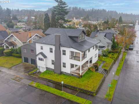Center, OREGON CITY, OR 97045