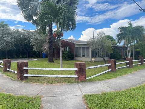 58Th, FORT LAUDERDALE, FL 33334