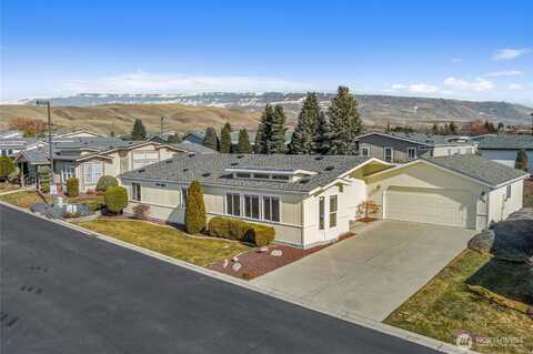 Nahalee, EAST WENATCHEE, WA 98802