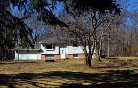Quinlan, LINDSTROM, MN 55045