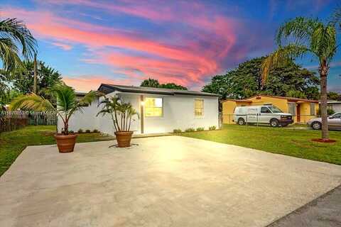15Th, FORT LAUDERDALE, FL 33311