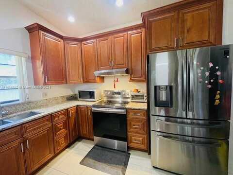 49Th, MARGATE, FL 33068