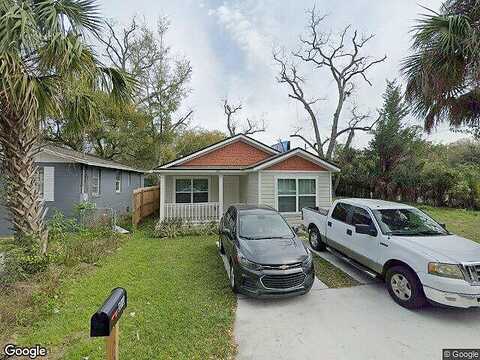 Janette, JACKSONVILLE, FL 32209