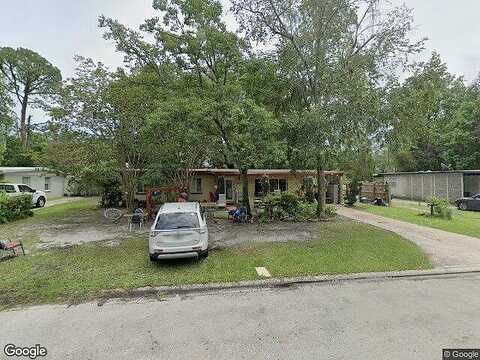13Th, GAINESVILLE, FL 32609
