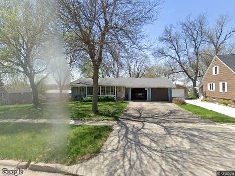 Miller, WINDOM, MN 56101
