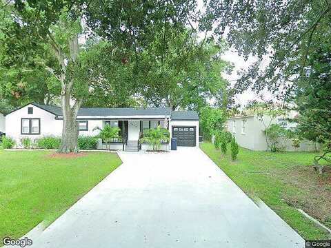 Tampania, TAMPA, FL 33614