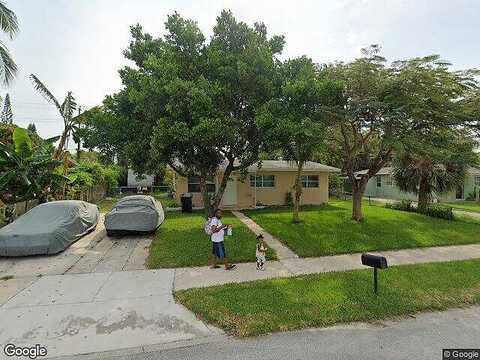 Ridge, Lake Worth, FL 33460