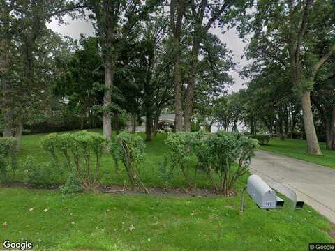 Shore, DETROIT LAKES, MN 56501