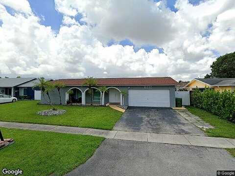 7Th, PEMBROKE PINES, FL 33024