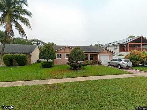 19Th, NORTH LAUDERDALE, FL 33068