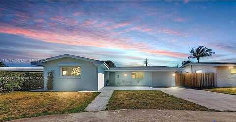 15Th, PEMBROKE PINES, FL 33024
