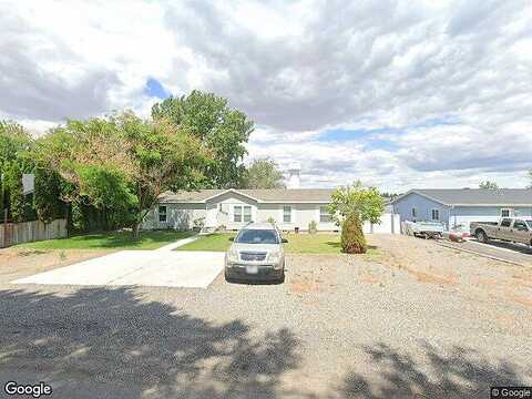 Karen, BENTON CITY, WA 99320