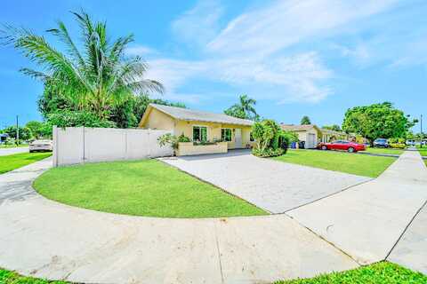 9Th, NORTH LAUDERDALE, FL 33068