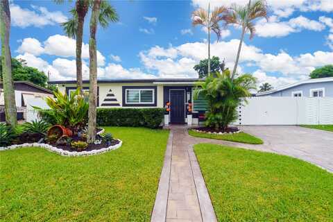 Hayes, HOLLYWOOD, FL 33024