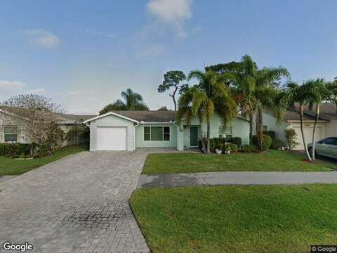 Pine Forest, LAKE WORTH, FL 33467