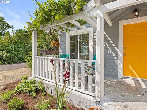Lamphier, PORTLAND, OR 97222