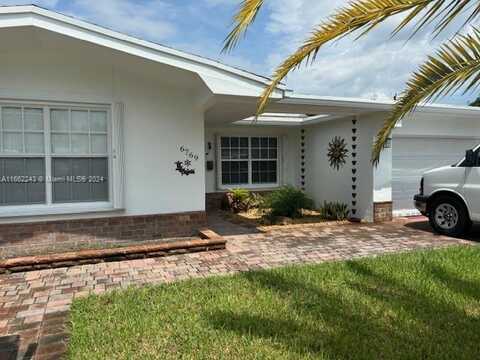 Camelia, MIRAMAR, FL 33023