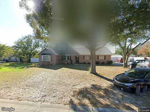 Royal Crest, BRANDON, FL 33511
