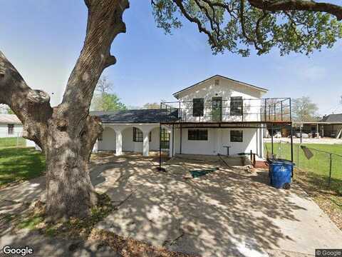 Avenue B, POTEET, TX 78065