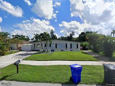 Lagg, FORT MYERS, FL 33901
