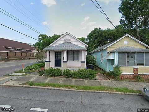 Davis, PENSACOLA, FL 32501