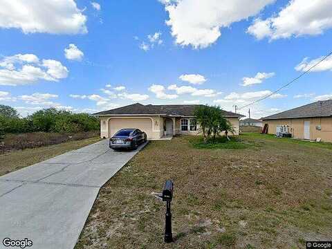 19Th, LEHIGH ACRES, FL 33976