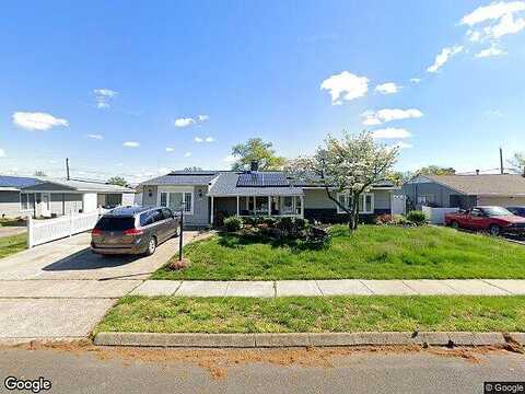 Friendly, LEVITTOWN, PA 19055