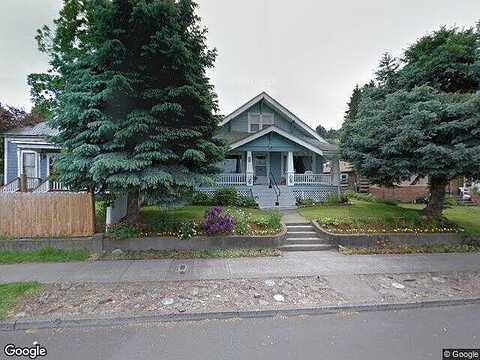 11Th, THE DALLES, OR 97058