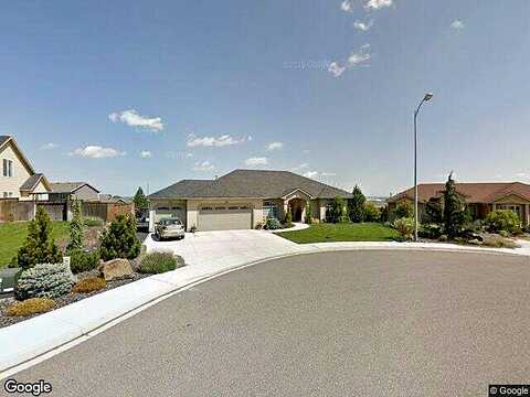 Santa Anna, PASCO, WA 99301