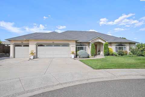 Santa Anna, PASCO, WA 99301