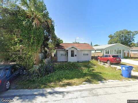 Queen, SAINT PETERSBURG, FL 33713