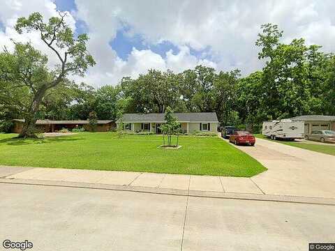 Oak, LAKE JACKSON, TX 77566