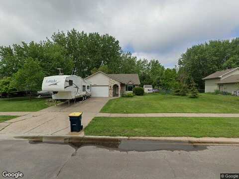 Broadway, LINDSTROM, MN 55045