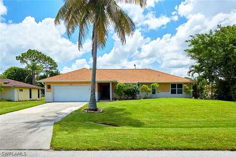 Lost Woods, BONITA SPRINGS, FL 34135