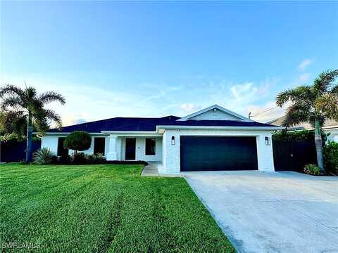 18Th, LEHIGH ACRES, FL 33976