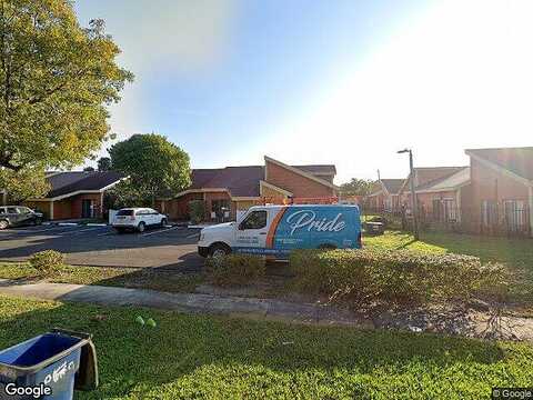 55Th, LAUDERHILL, FL 33313