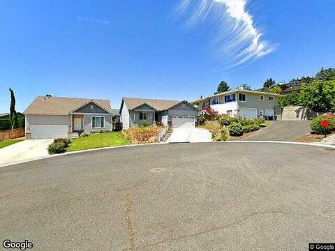 78Th, YAKIMA, WA 98908