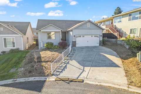 78Th, YAKIMA, WA 98908