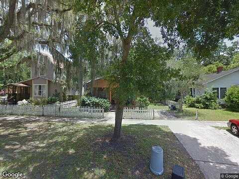 Maple, SANFORD, FL 32771