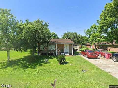 Avenue, FREEPORT, TX 77541