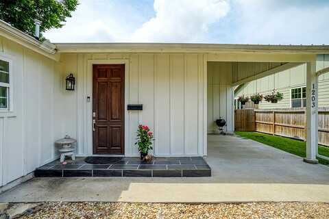 Buttonwood, BASTROP, TX 78602