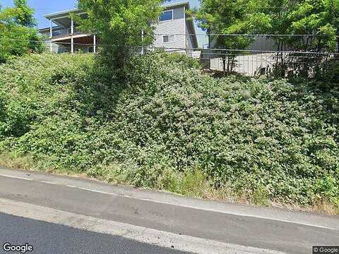 Ingram, WHITE SALMON, WA 98672