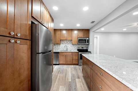 Audusson, PENSACOLA, FL 32507